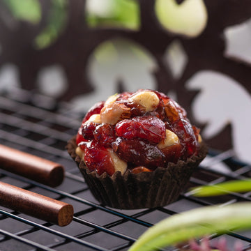 The Baklava Box Cranberry And Almond Ladoo